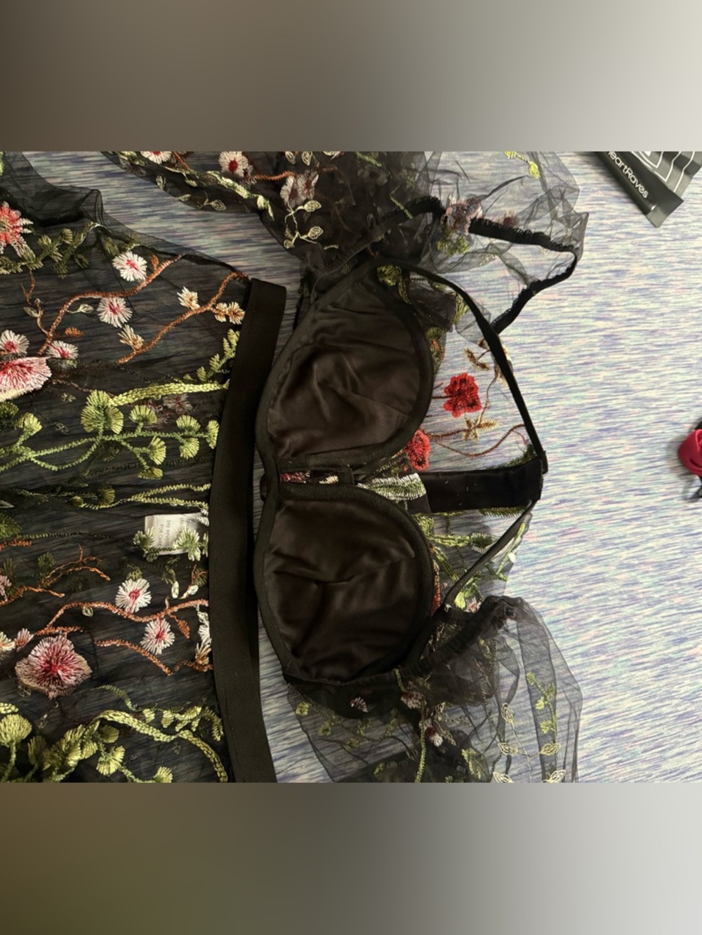 iHeartRaves Black Floral Embroidered Set W/ Flower Choker (SOLD) - Picture 6 of 8